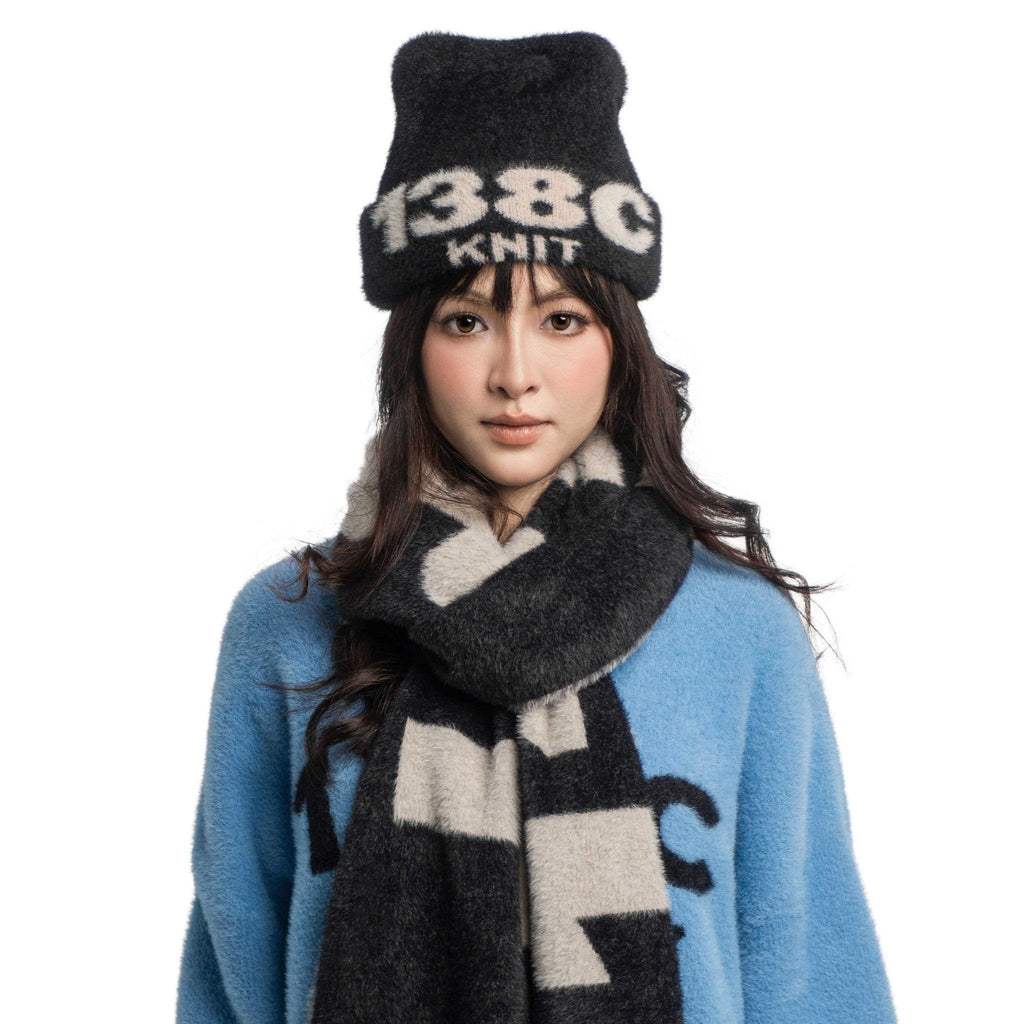 138C GALLERY / APOCALYPSE LOVE KNIT FUZZY BEANIE