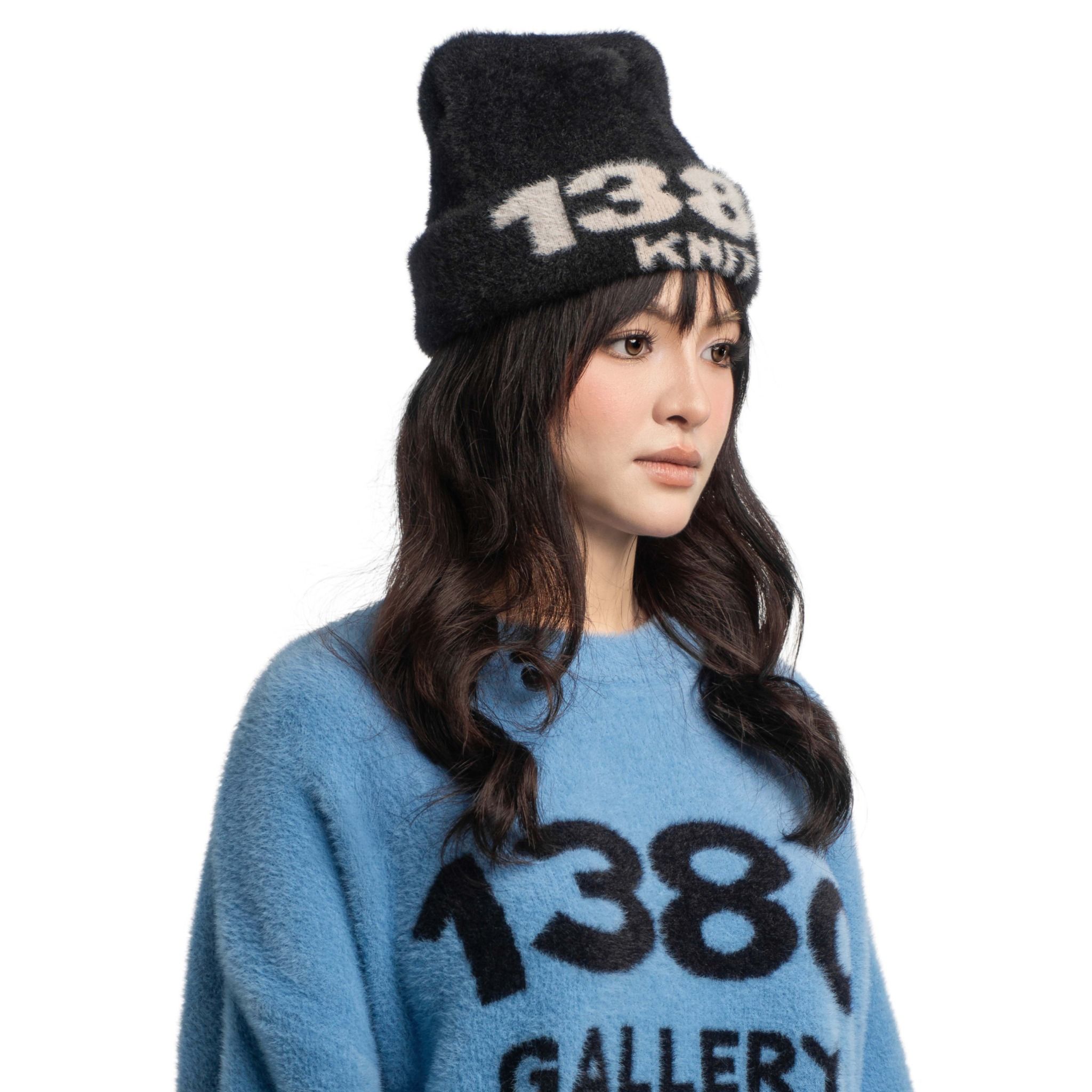 138C GALLERY / APOCALYPSE LOVE KNIT FUZZY BEANIE
