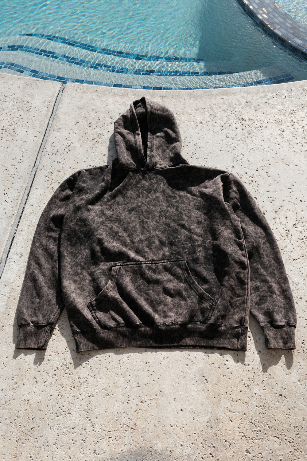 VN BLANKS STONE WASH HOODIE/DARK BROWN
