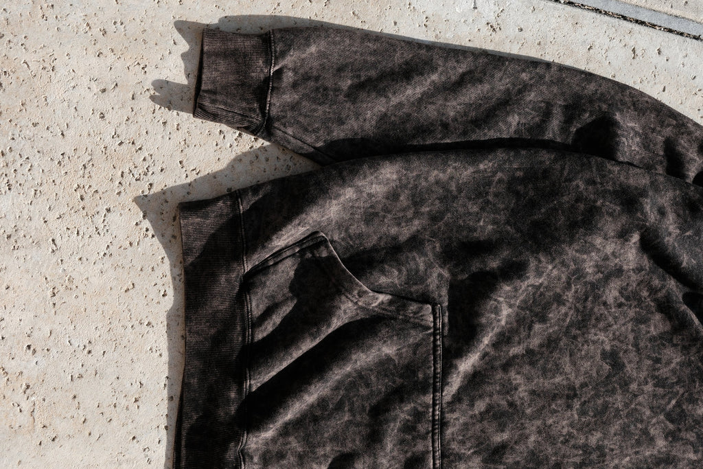 VN BLANKS STONE WASH HOODIE/DARK BROWN