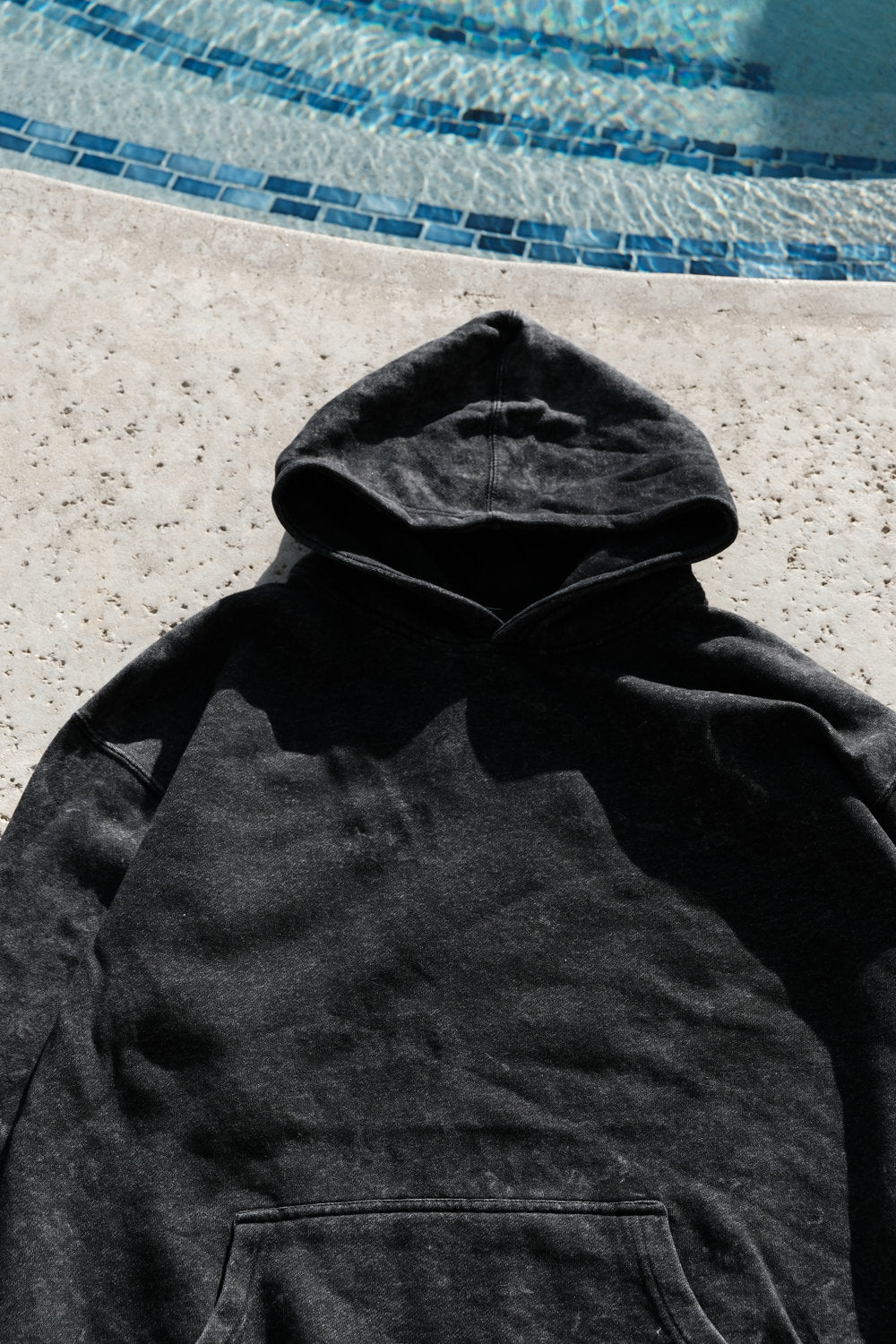 VN BLANKS STONE WASH HOODIE/BLACK