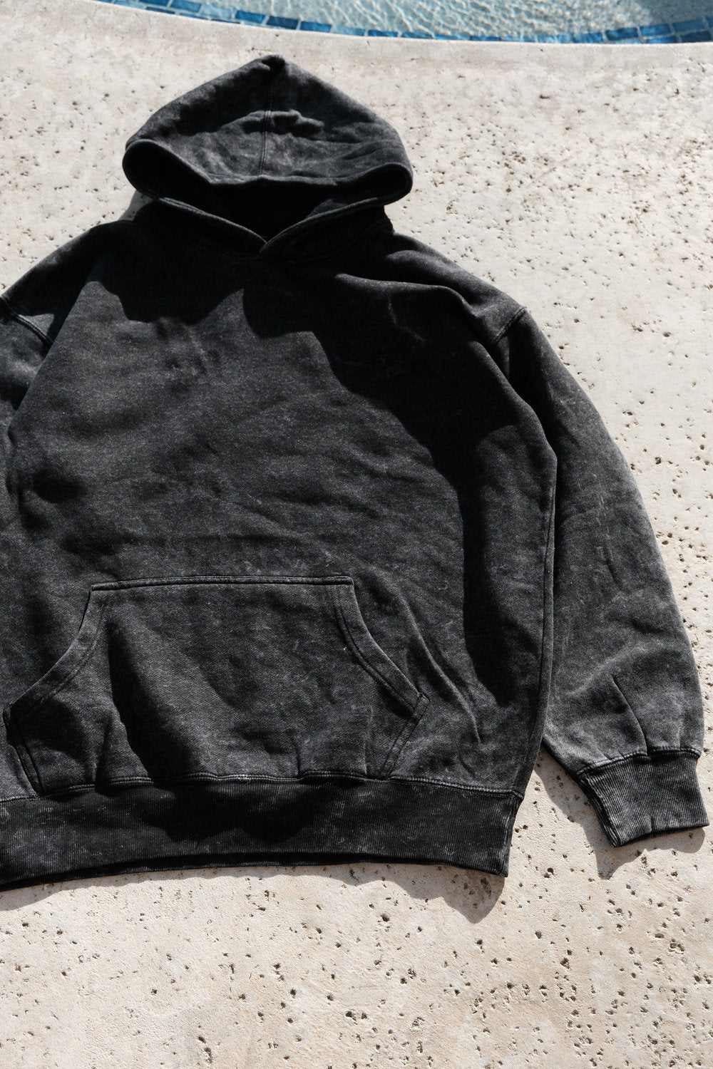 VN BLANKS STONE WASH HOODIE/BLACK