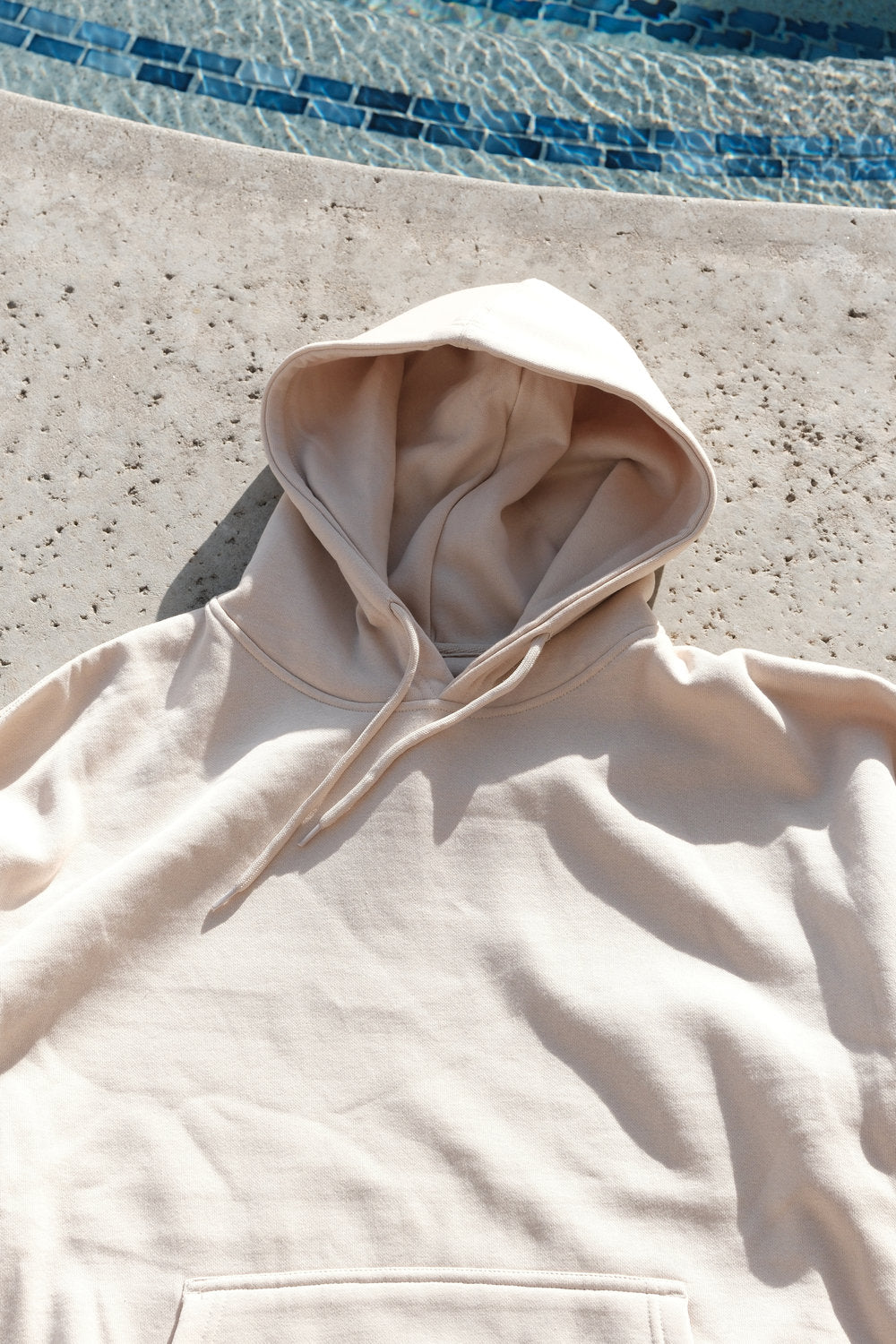 VN BLANKS CORE POCKET HOODIE/LIGHT BEIGE