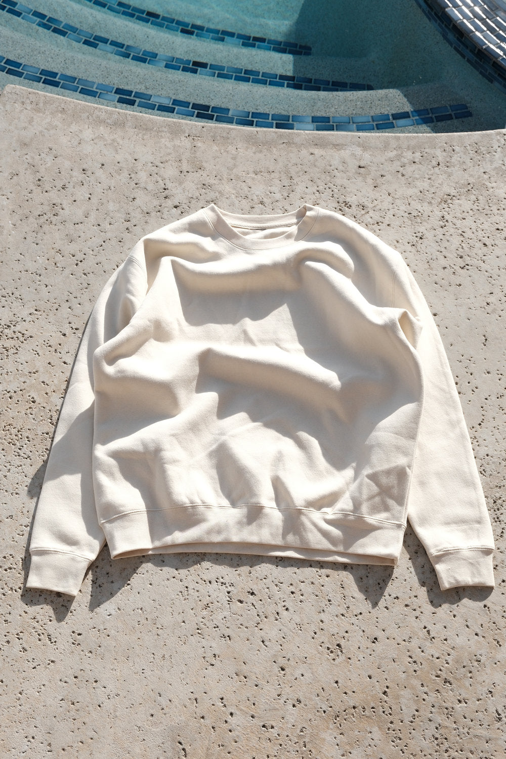 VN BLANKS SOFT IVORY SWEATSHIRT