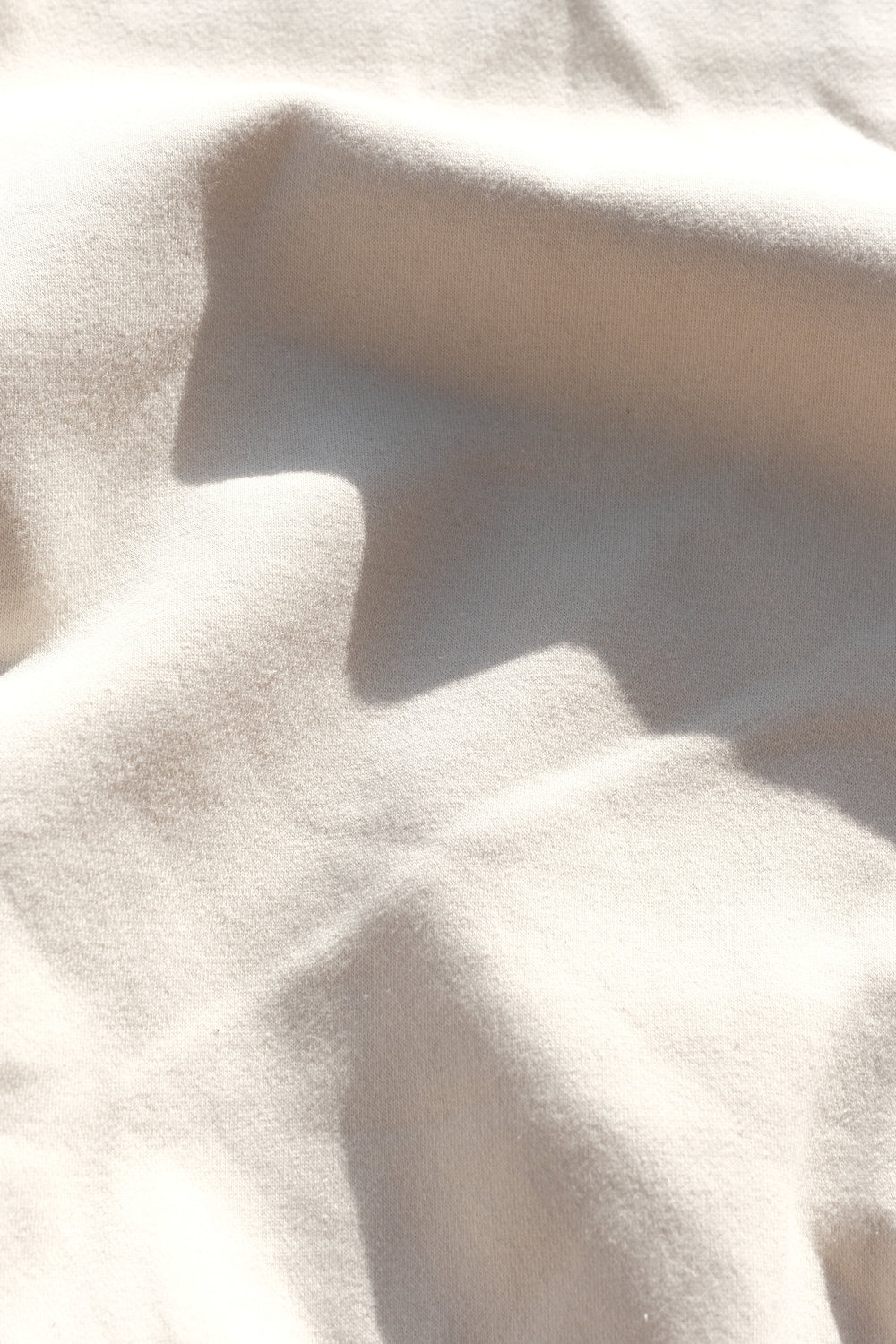 VN BLANKS SOFT IVORY SWEATSHIRT