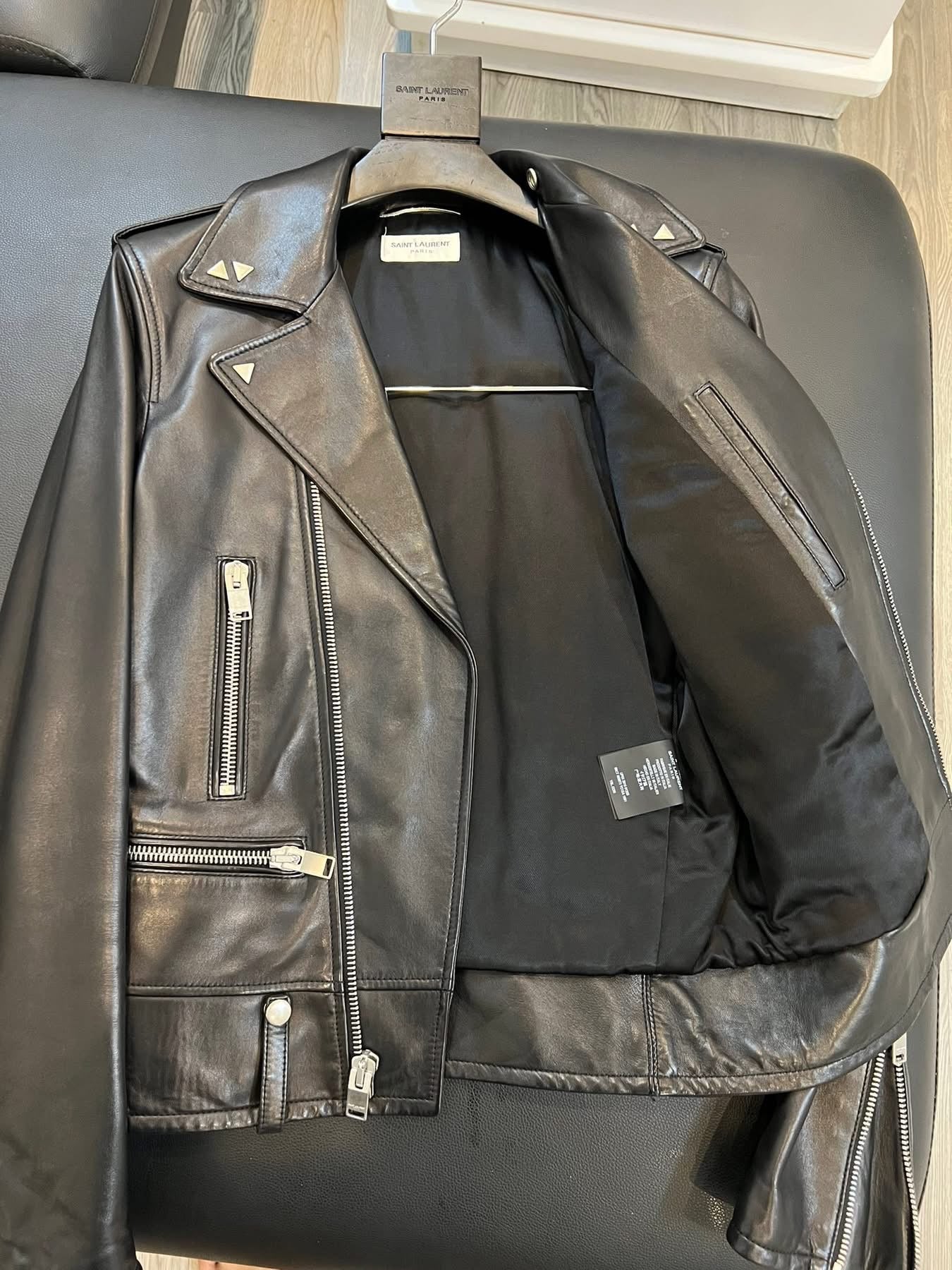 HEDI SLIMANE X SAINT LAURENT PARIS "YSL"" LOGO PATCH CLASSIC L01 BIKER LEATHER JACKET - IT46