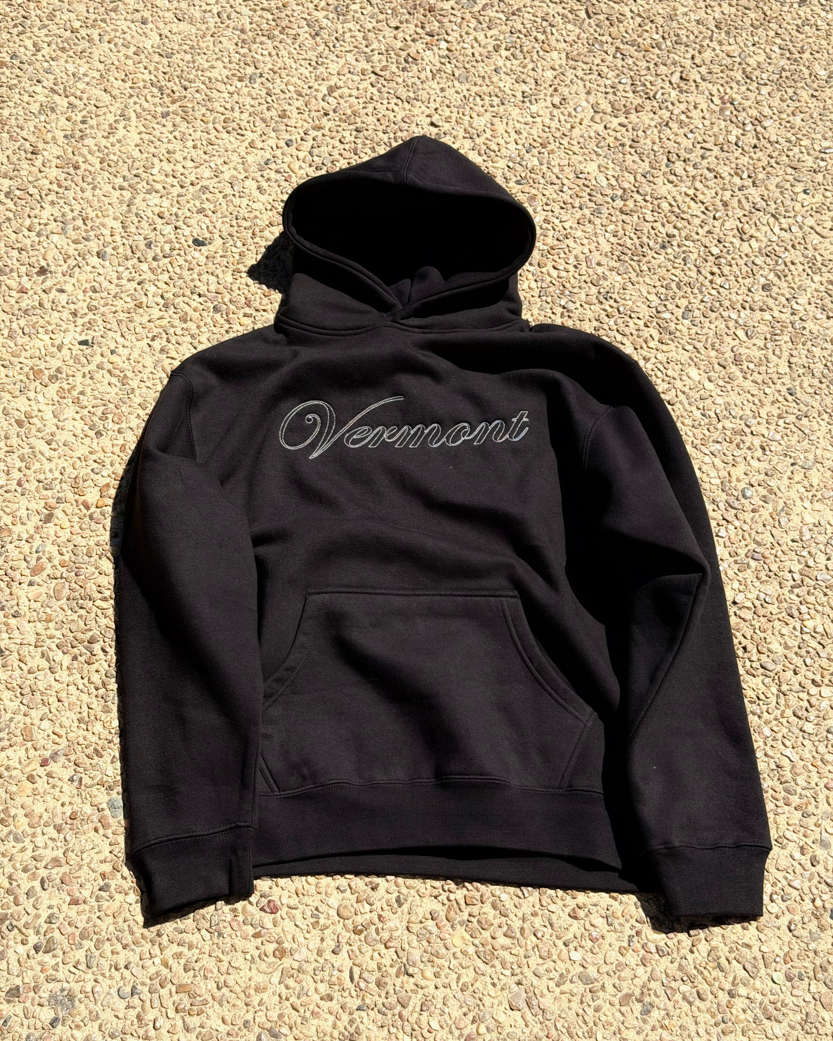 Velender Vermont Outline Embroidered Hoodie - Black